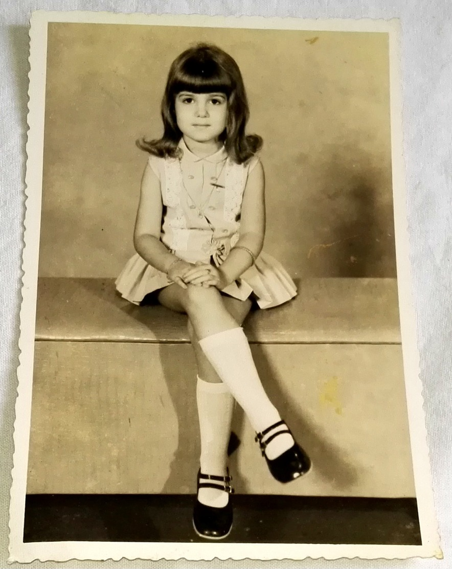 Vieille Photo, Old Photograph, Fotografía Antigua / Portrait D'une Jolie Fille, Portrait Of A Pretty Girl - Personas Anónimos