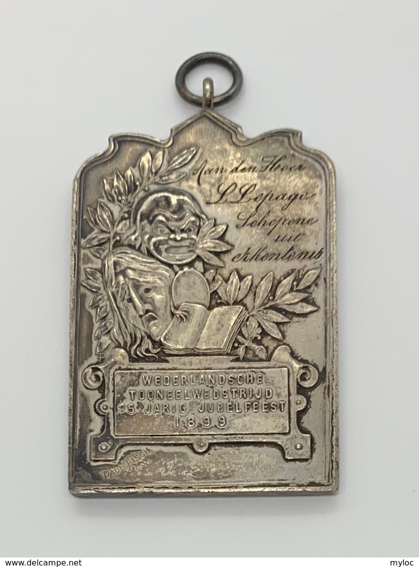Medaille Bronze Argenté. Toneelmaatschappij De Kunstvrienden 1874. Wederlandse Toneelwedstrijd 1899. 60 X 38 Mm - Professionali / Di Società