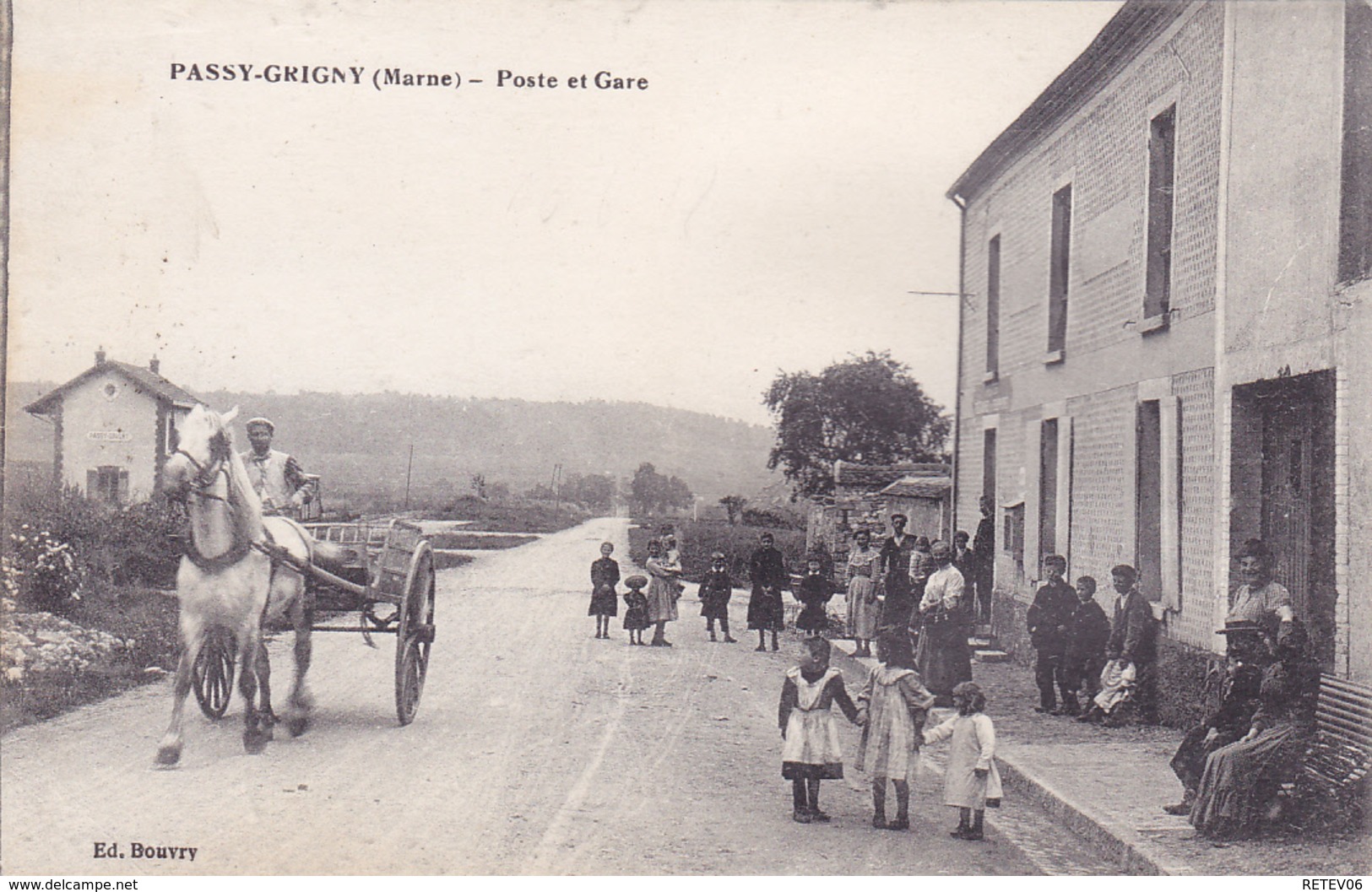 (51) - Passy-Grigny Poste Et Gare  Carte Photo Allemande - Autres & Non Classés