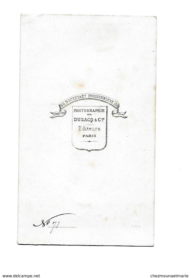 VIERGE MARIE AU SOL PRIANT - TIMBRE A SEC DC - CDV PHOTO DUSACQ PARIS N° 71 - Anciennes (Av. 1900)