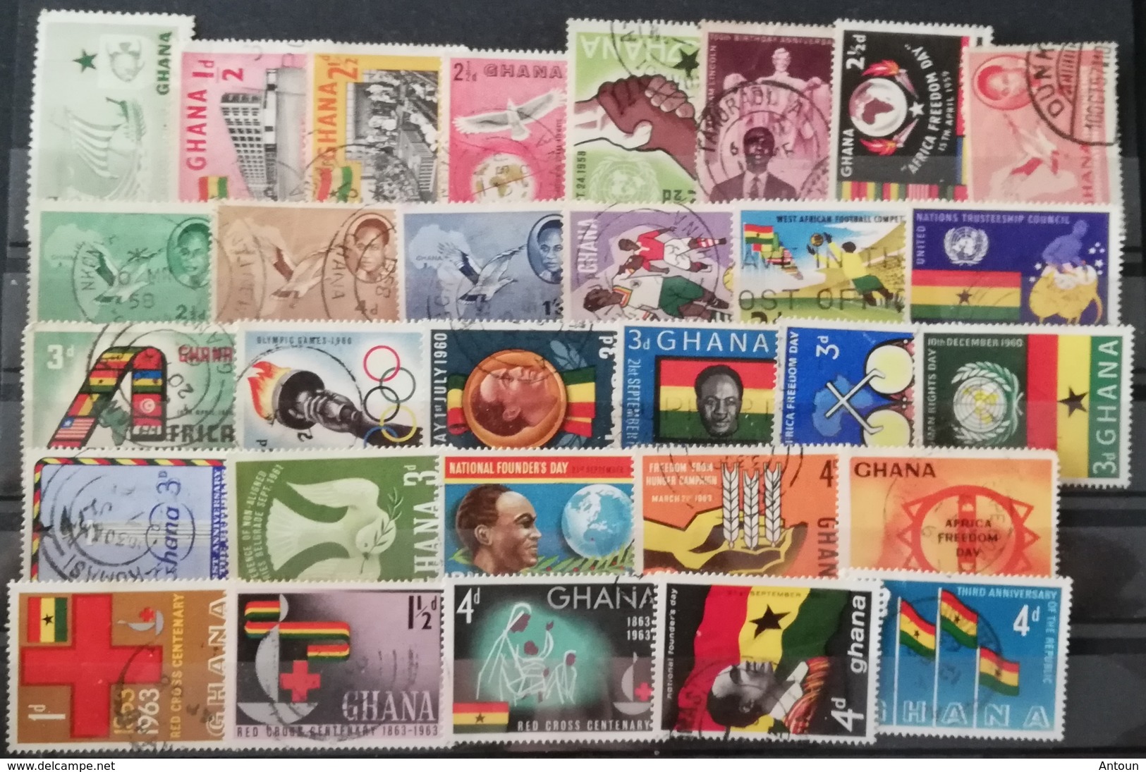 Ghana Mixed LOT USED  Postage Fee To Be Added On All Items - Ghana (1957-...)