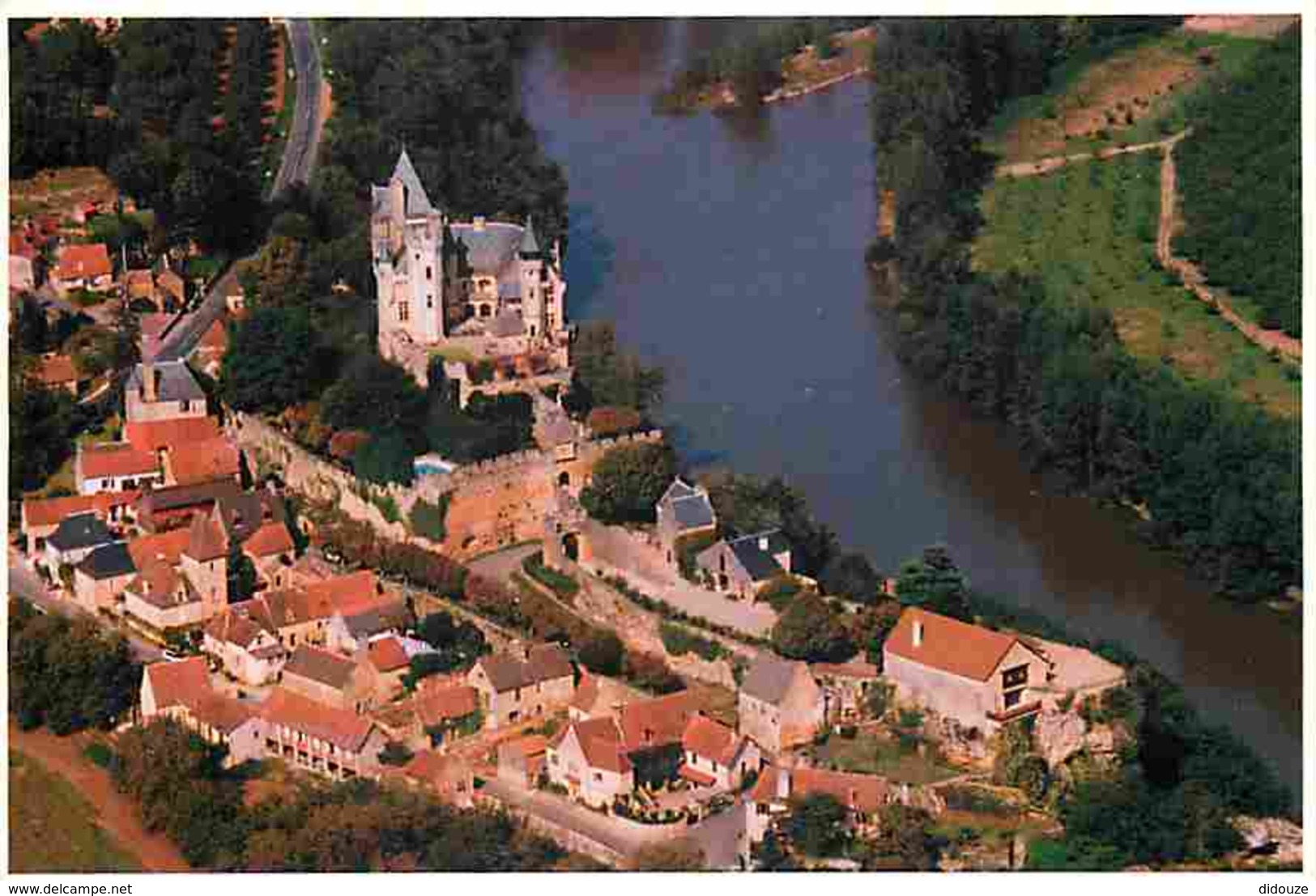 24 - Montfort - Le Château Dominant La Dordogne - Vue Aérienne - Voir Scans Recto-Verso - Altri & Non Classificati