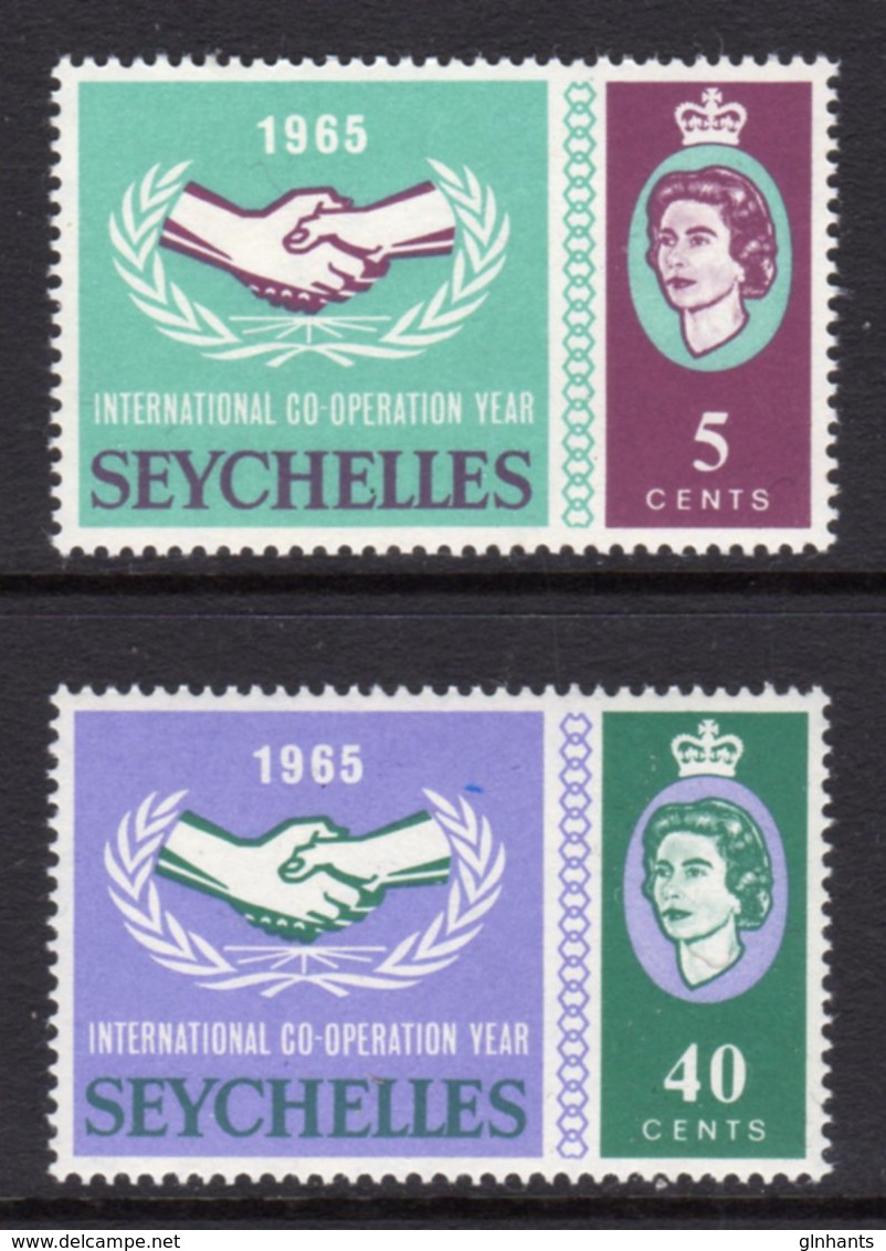 SEYCHELLES - 1965 ICY STAMPS (2V) FINE MNH ** SG 220-221 - Seychellen (...-1976)