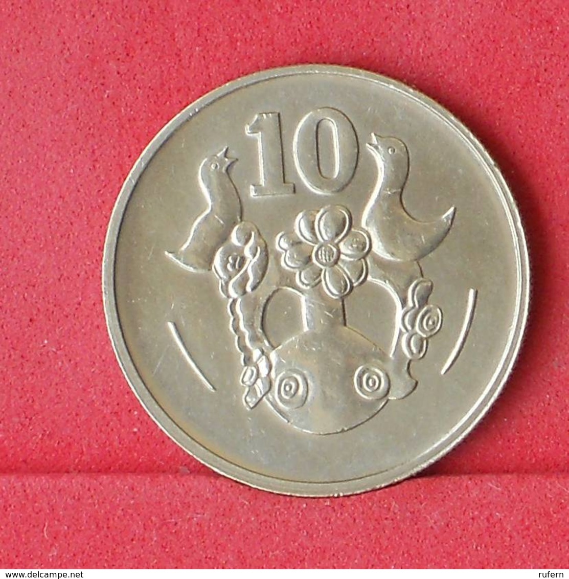 CYPRUS 10 CENTS 1983 -    KM# 56,1 - (Nº30287) - Cyprus