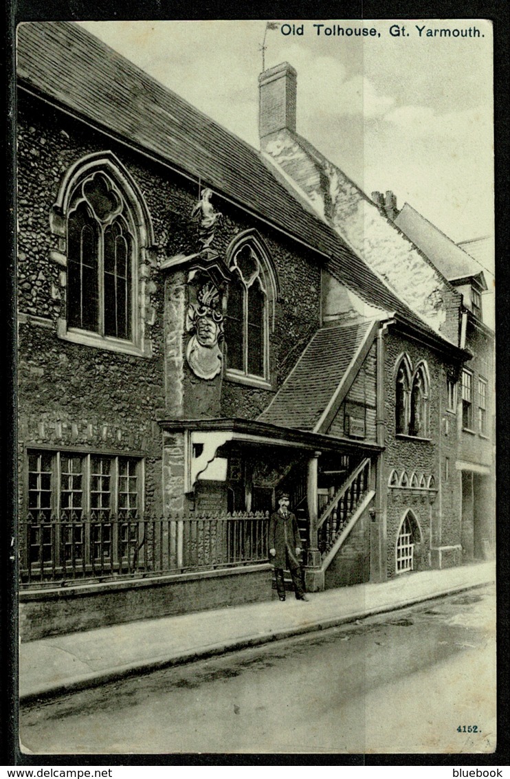 Ref 1319 - Early Jarrold Postcard - Old Tollhouse Great Yarmouth - Norfolk - Great Yarmouth