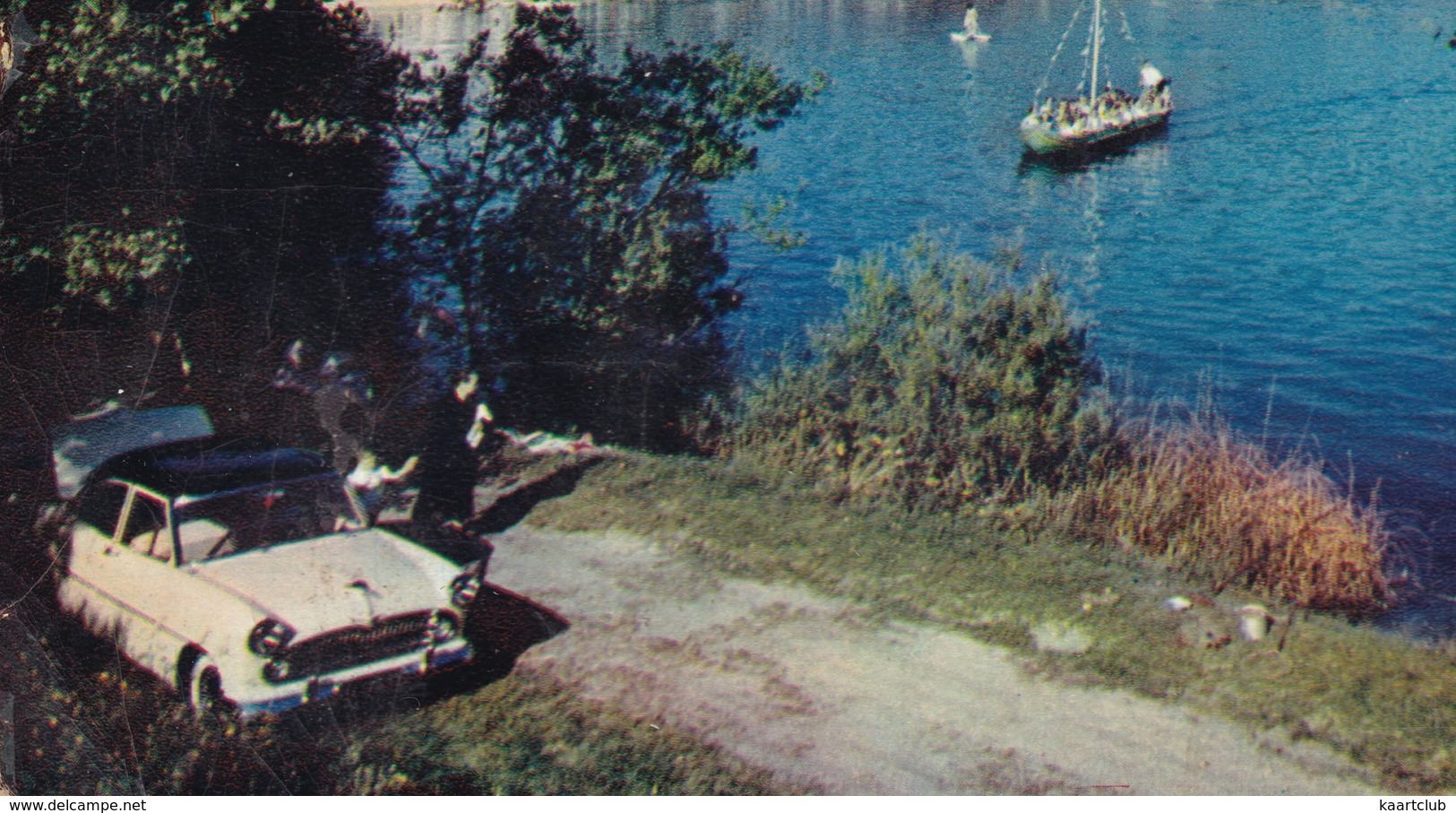 Dun Sur Meuse: SIMCA ARIANE - 'Lac Vert Plage' - Terrain De Camping Et Caravaning De 4 Hectares - Voitures De Tourisme