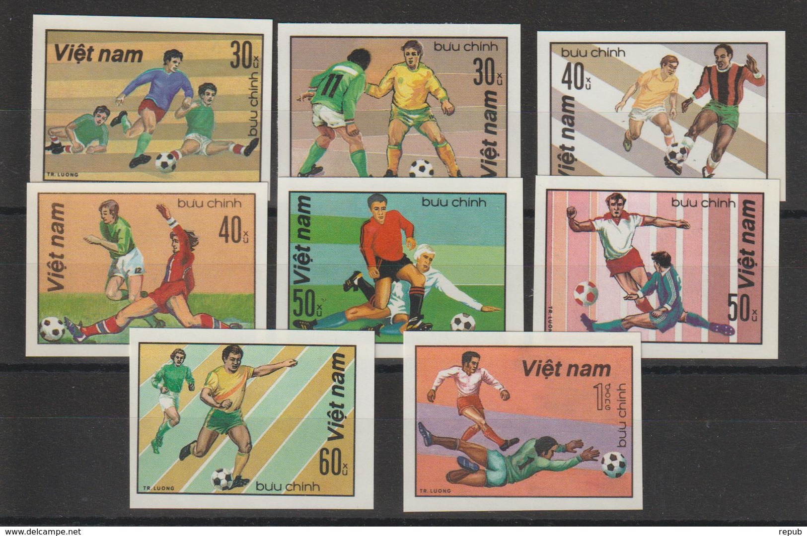 Vietnam 1982 Série Football 323-330 8 Val Non Dentelés ** MNH Imperforate - Viêt-Nam