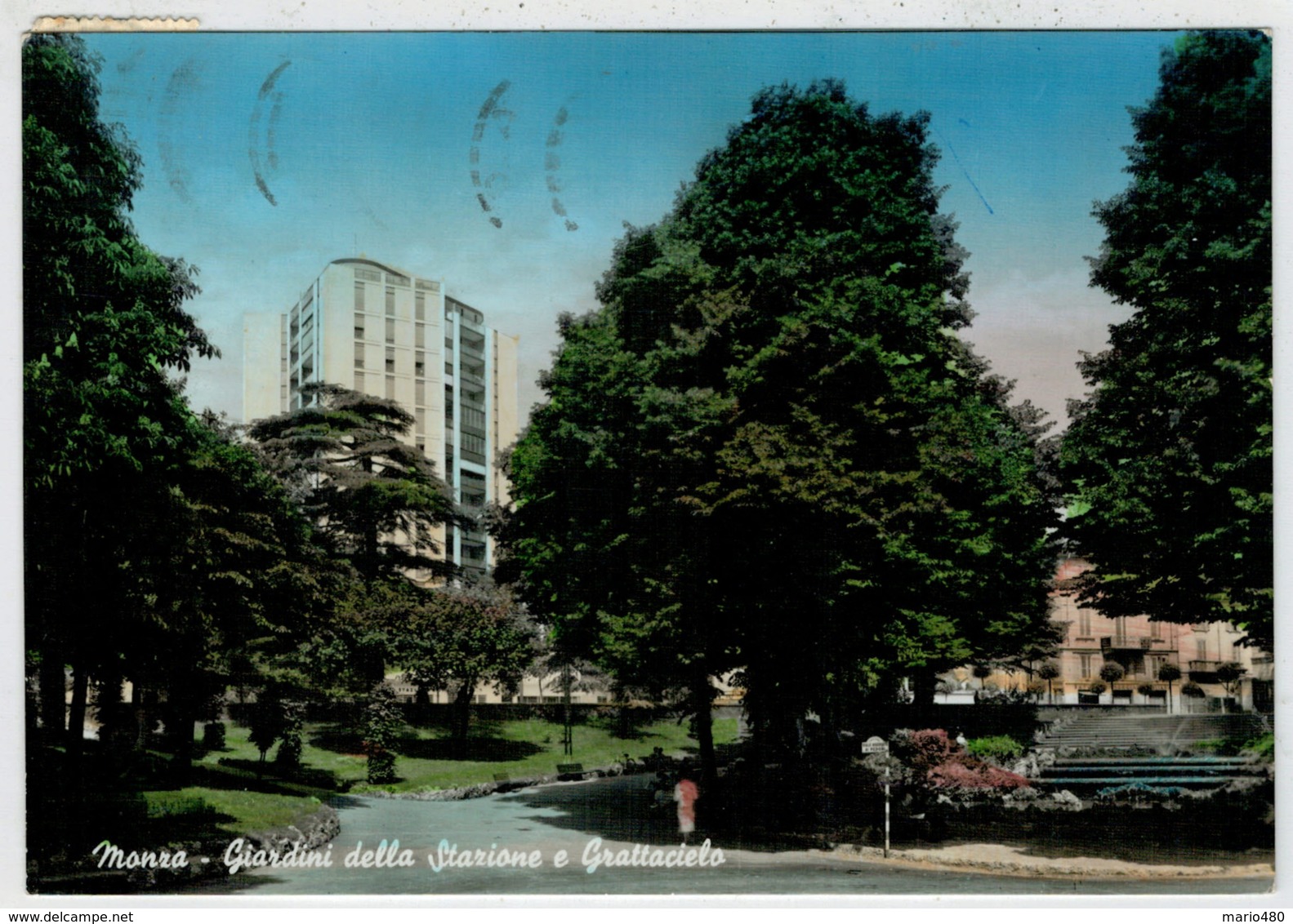 MONZA     GIARDINI  DELLA    STAZIONE   E  GRATTACIELO            (VIAGGIATA) - Monza