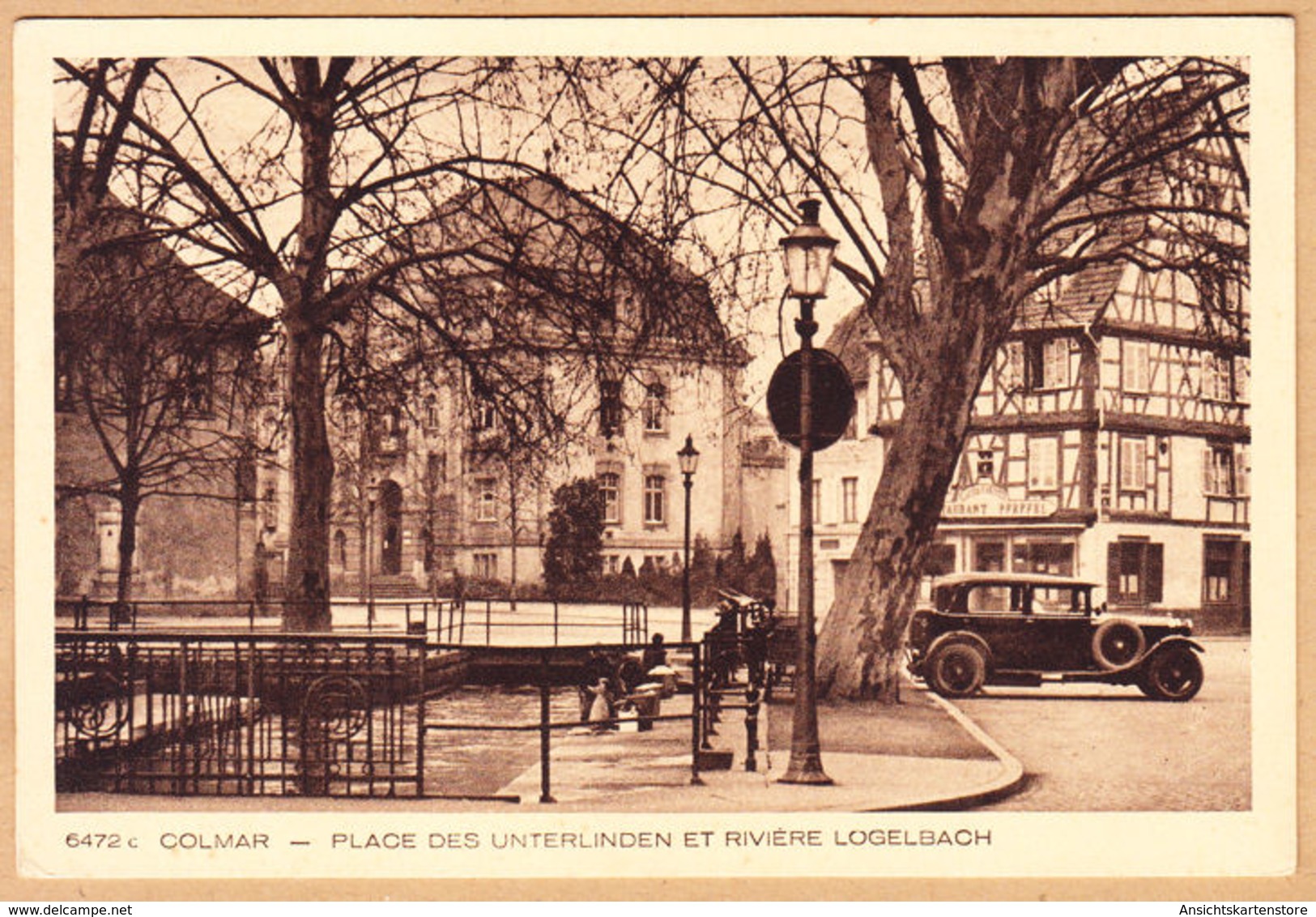 CPA Colmar, Place Des Unterlinden Et Rivière Logelbach, Ungel. - Colmar