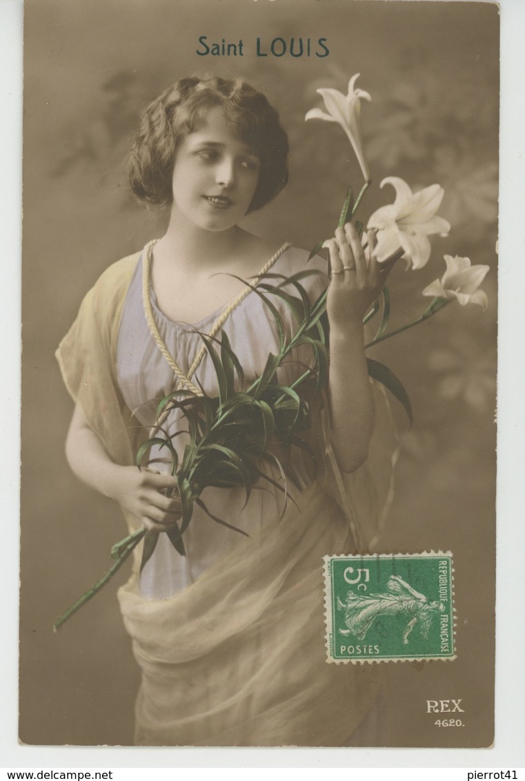 FEMMES - FRAU - LADY - Jolie Carte Fantaisie Portrait Jeune Femme Et Fleurs Lys "SAINT LOUIS " - Voornamen