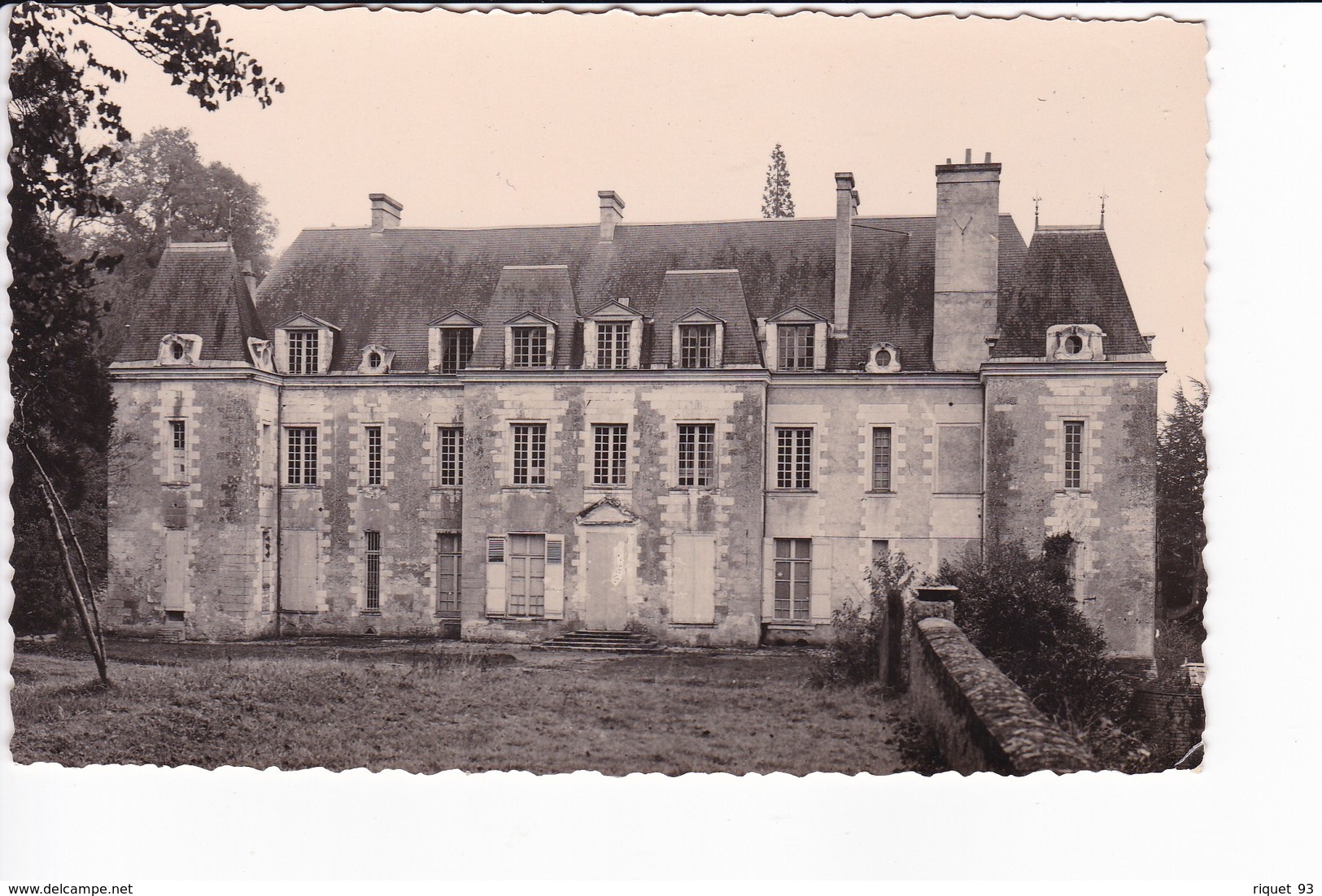 SAINT-OUEN-LES-VIGNES - Le Château - Autres & Non Classés