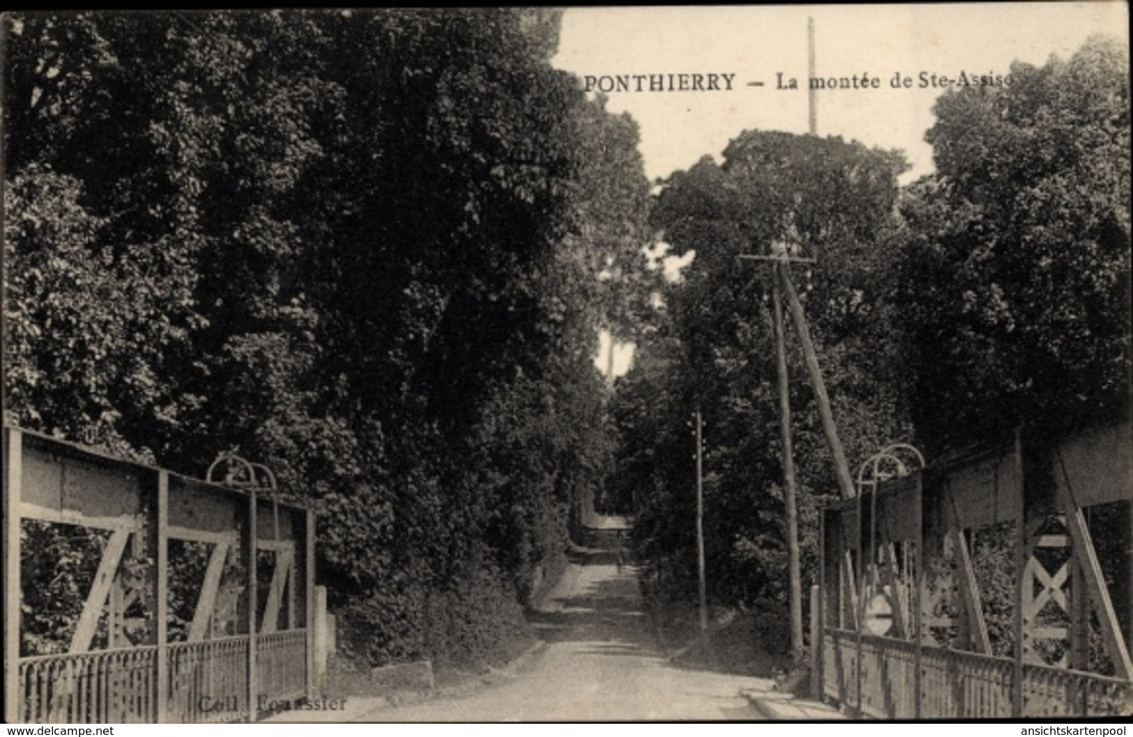 Cp Ponthierry Seine Et Marne, La Montee De Ste Assise - Autres & Non Classés