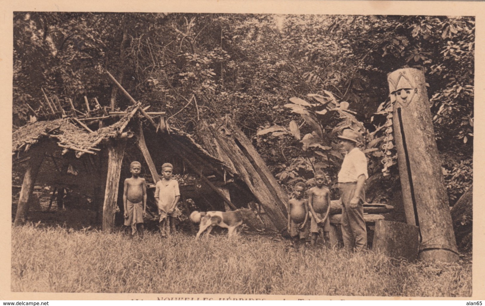 New Hebrides, Vanuatu, Totems Of Rano, European Man With Native Children And Dog, C1920s/30s Vintage Postcard - Vanuatu