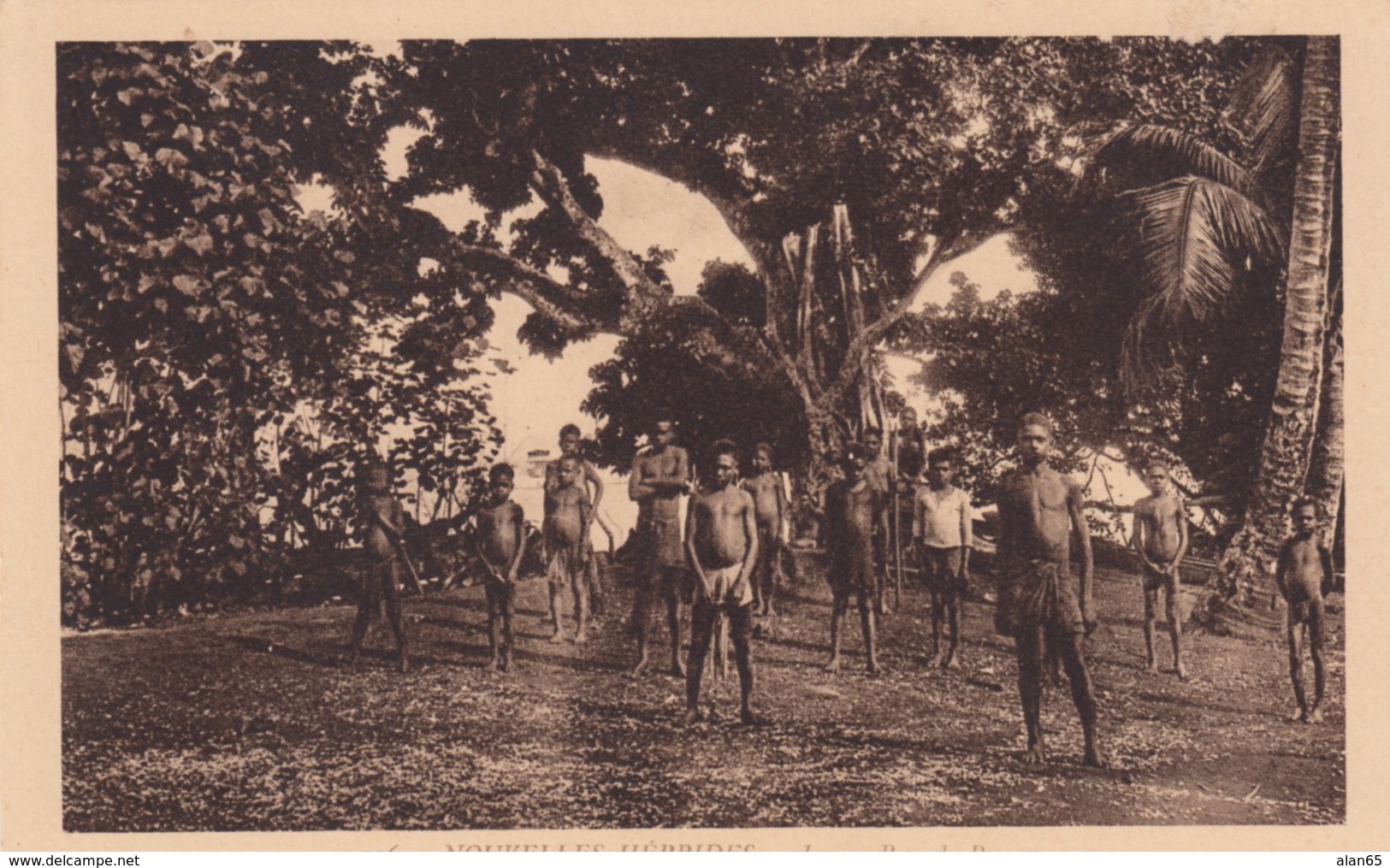 New Hebrides, Vanuatu, Young Boys Of Paouma, C1920s/30s Vintage Postcard - Vanuatu