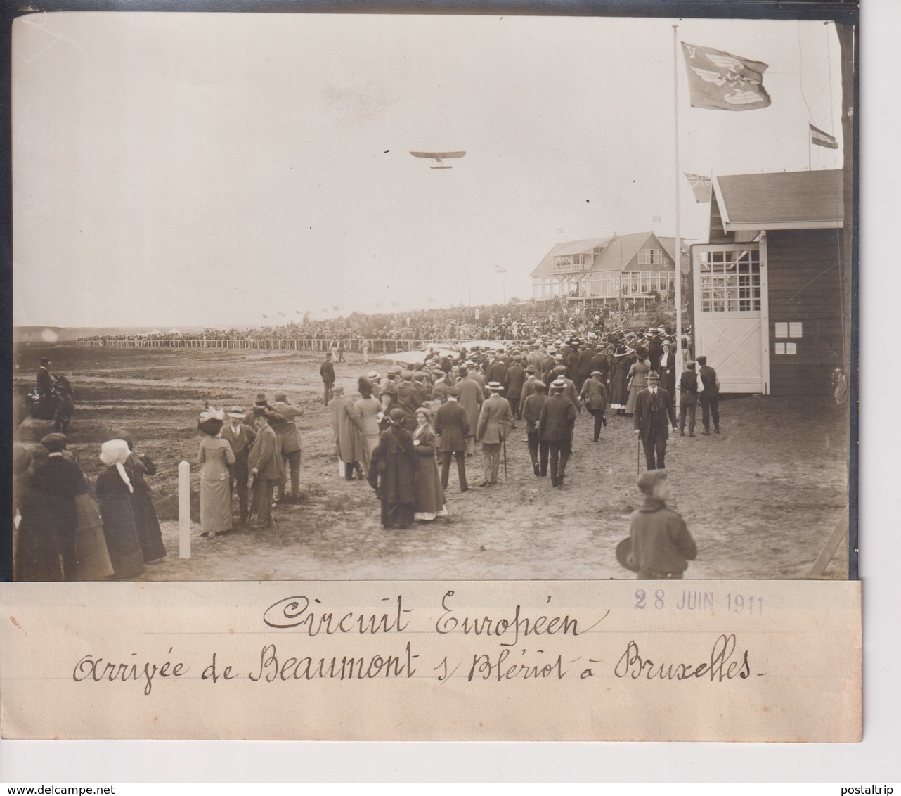 CIRCUIT EUROPÉEN ARRIVEE DE BEAUMONT  SUR BLÉRIOT A BRUXELLES BELGIQUE  18*13CM Maurice-Louis BRANGER PARÍS (1874-1950) - Aviación