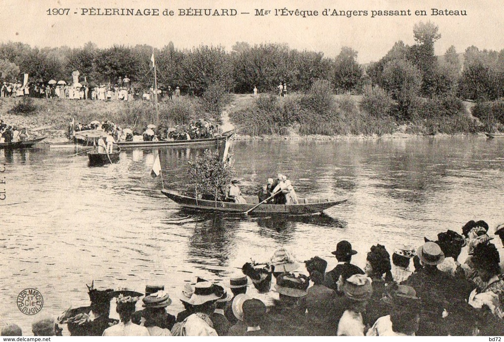 Pélerinage De BEHUARD ( 49 ) - Mgr L' éveque D' Angers Passant En Bateau - Andere & Zonder Classificatie