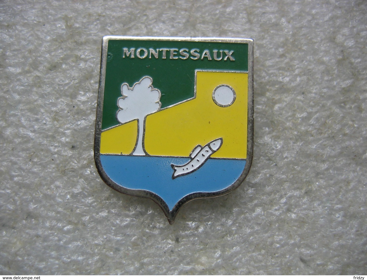 Pin's Embleme De La Ville De MONTESSAUX - Villes