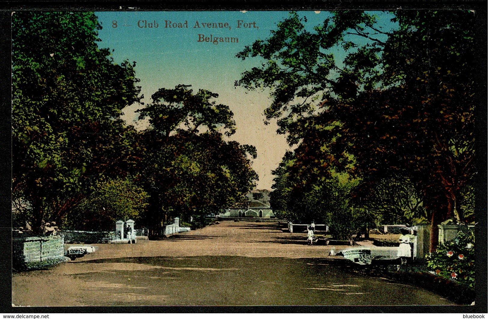 Ref 1322 - Early Postcard - Club Road Avenue - Fort Belgaum - Karnataka State India - India