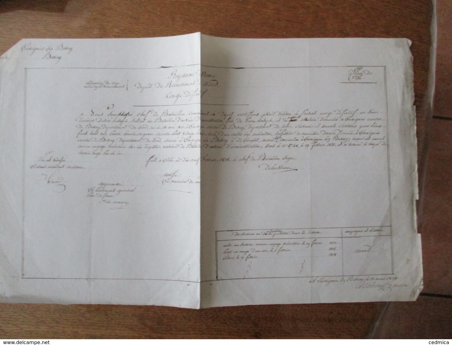 ROYAUME DE FRANCE 19 FEVRIER 1838 LE CHEF DE BATAILLON DEBUSSEAU CONGE DEFINITIF SIEUR DURIEUX DESIRE A LOUVIGNIES LES B - Documents