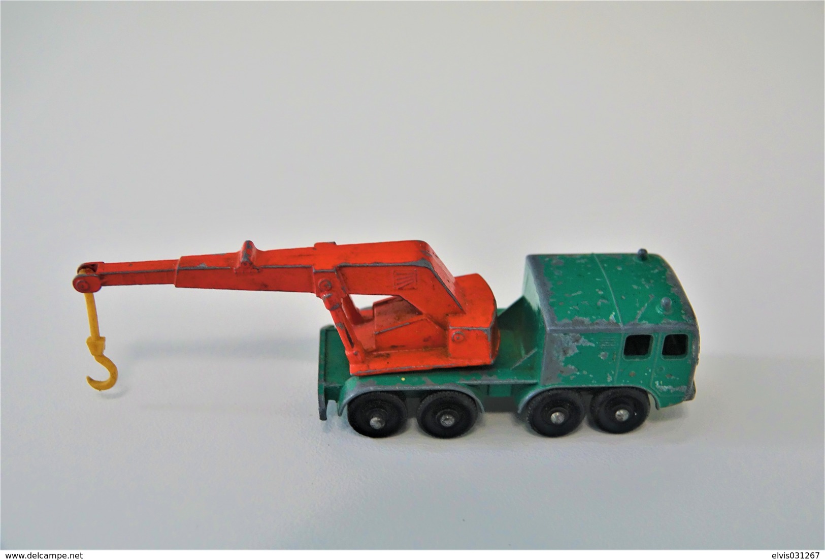 Matchbox Lesney 30C2 8-WHEEL CRANE - Regular Wheels, Issued 1965, Scale : 1/64 - Matchbox