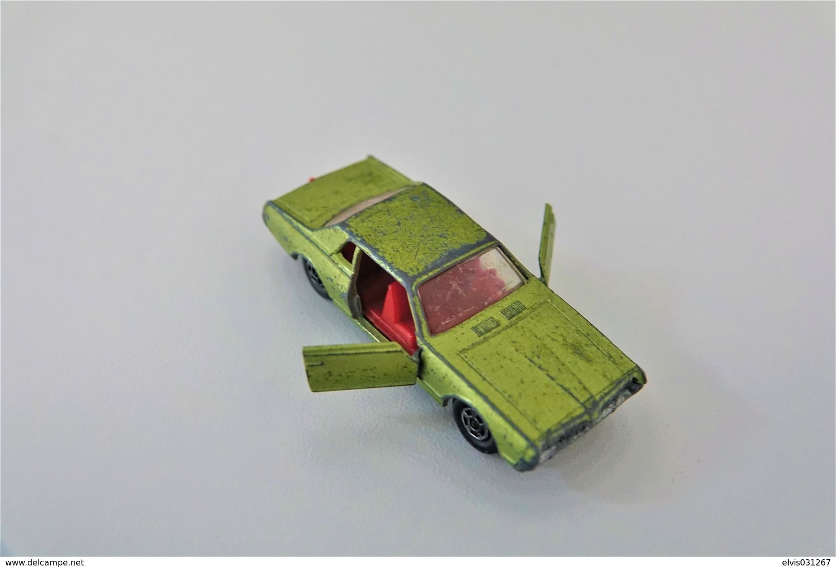 Matchbox Lesney 62C MERCURY COUGAR - Regular Wheels, Issued 1968 - Matchbox (Lesney)