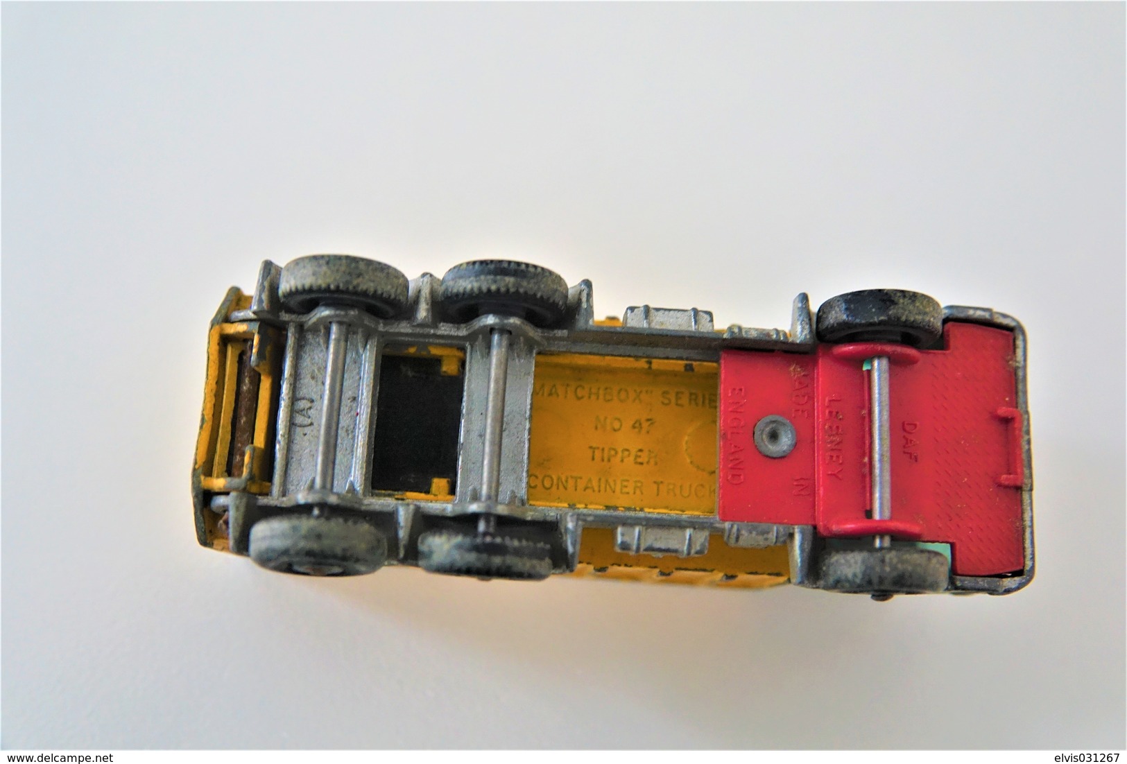 Matchbox Lesney 47C DAF TIPPER CONTAINER TRUCK - Regular Wheels, Issued 1968, Scale 1/64 - Matchbox (Lesney)