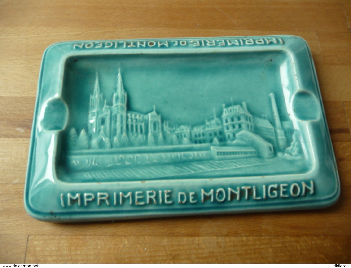 61 Imprimerie De Montligeon Cendrier Faience Moret - Other & Unclassified