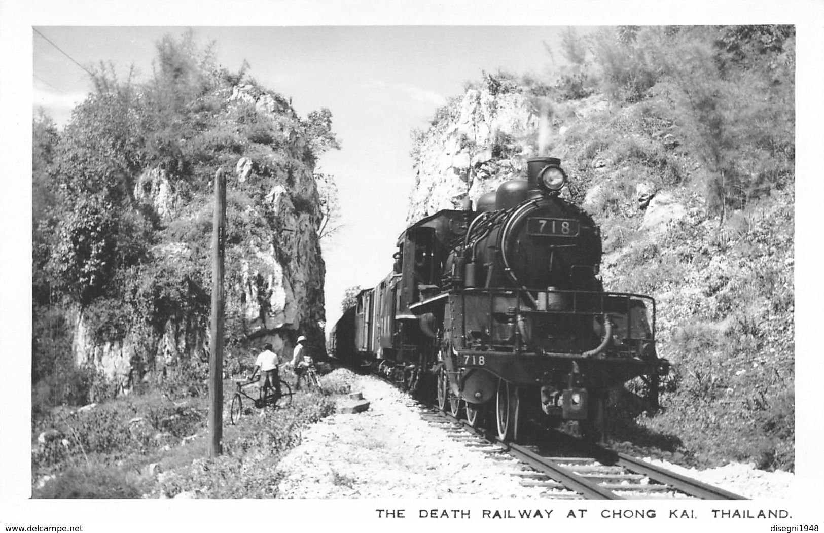 08525 "THE DEATH RAILWAY AT CHONG KAI. THAILAND." ANIMATA. TRENO CON LOCOMOTIVA. FOTOCART. ORIG. NON SPED. - Tailandia