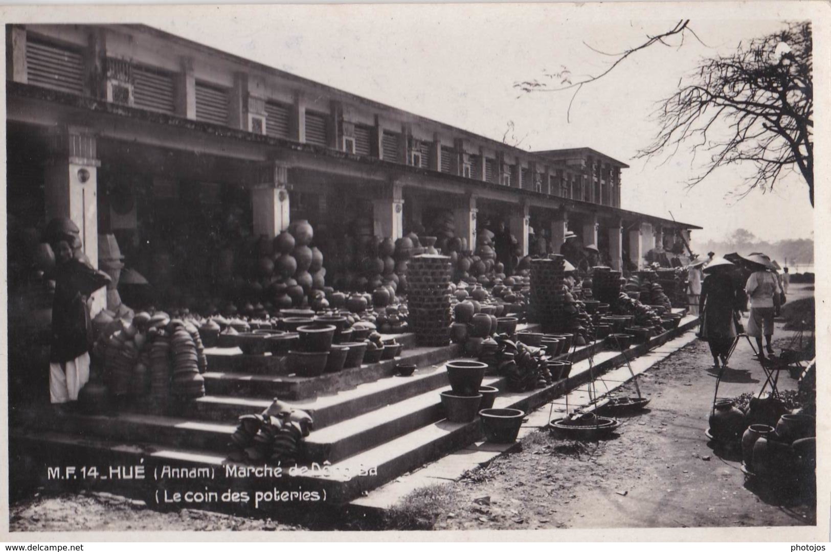 Carte Photo  :  Hué (Indochine Vietnam)   Annam Marché De Dong Ba   Le Coin Des Poteries  ED Morin  N° 14 - Lieux