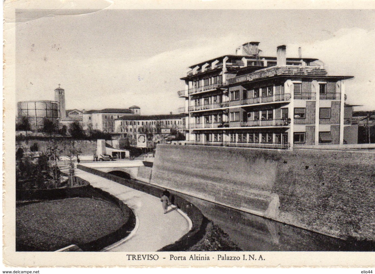 Veneto - Treviso - Porta Altinia - Palazzo I.N.A. - Treviso