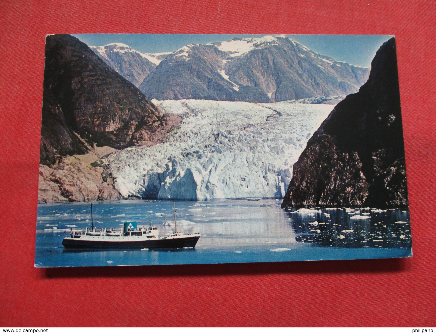 Tracy Arm  SS Glacier Queen & Yukon Star     Ref    3555 - Steamers