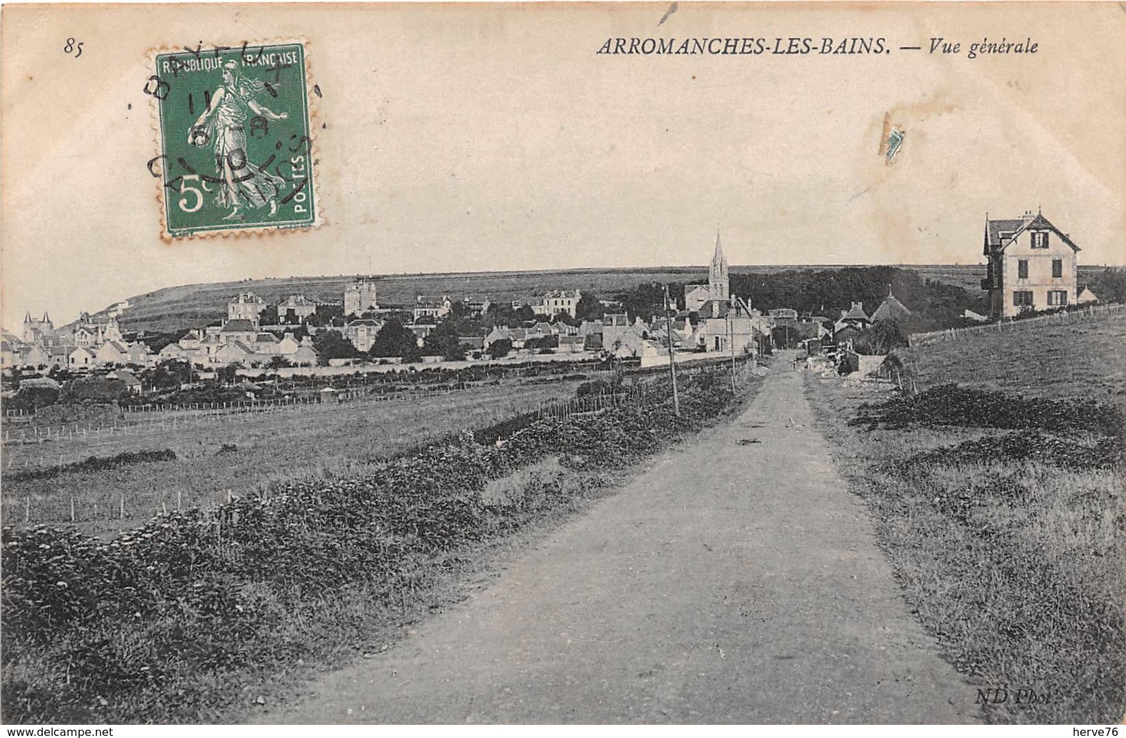 ARROMANCHES LES BAINS - Vue Générale - Arromanches