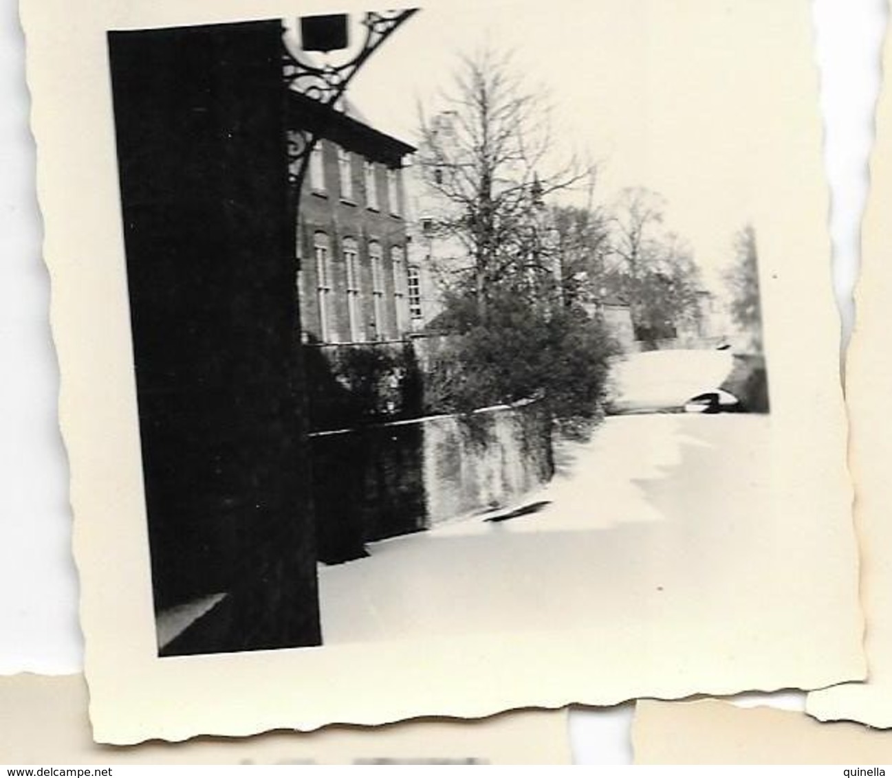 ( M 4953 )  Lot de 11 anciennes petites photo's ( 7 sur 7 cm )