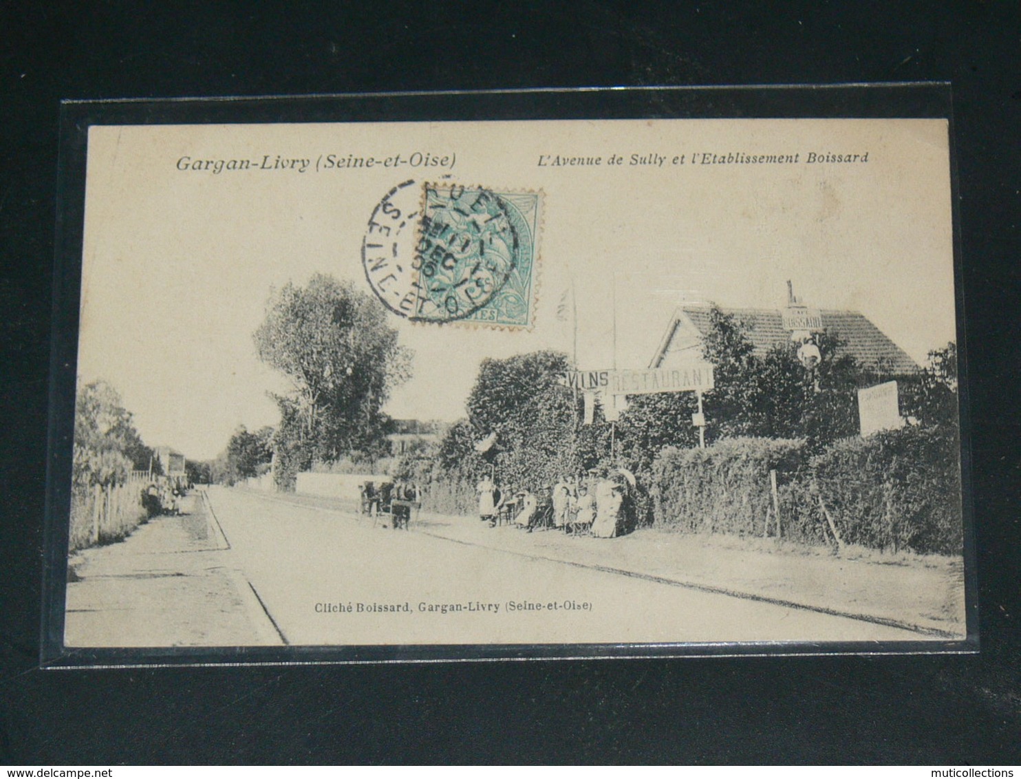 LIVRY GARGAN   1910 /    VUE RUE ANIMEE + COMMERCES ...   / CIRC /  EDITION - Livry Gargan