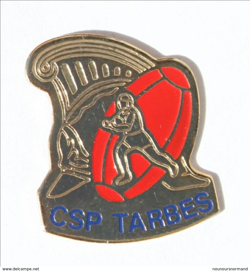 Pin's CSP TARBES  (65) - Centre De Secours Principal De Tarbes - Casque De Pompiers - Rugbyman Et Ballon - I520 - Rugby
