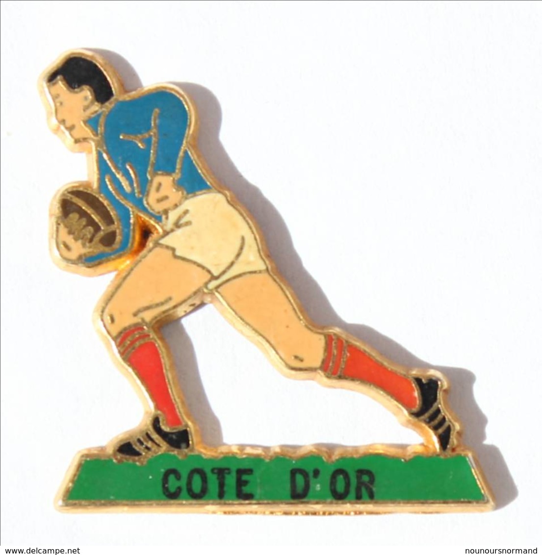 Pin's COTE D'OR - Rugbyman Maillot Bleu Et Short Blanc - Zamac - Beraudy - I522 - Rugby