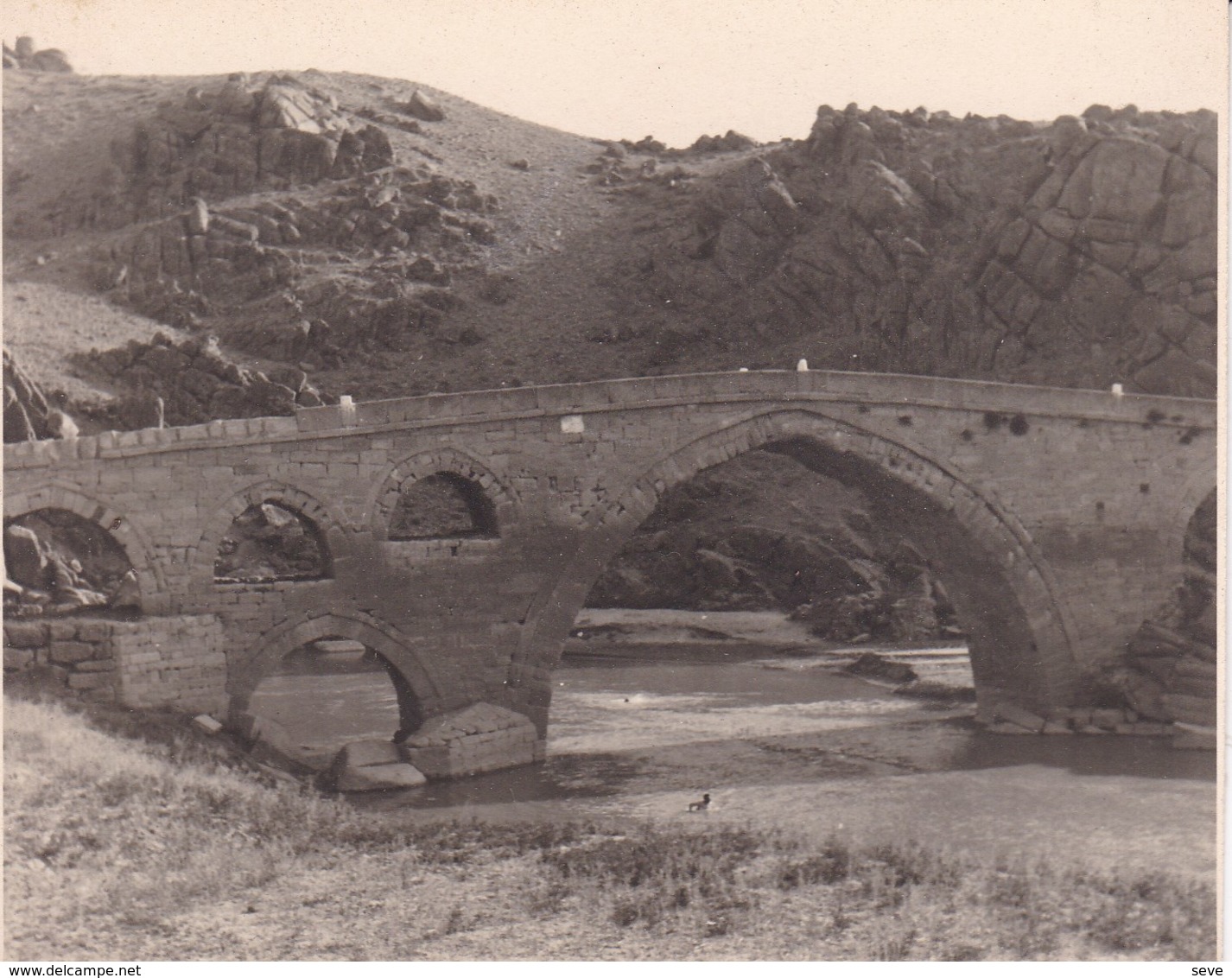 TURQUIE ANKARA Pont Sur Route D'ANKARA à KAYSERI Pont Du KIZIL  1955 Photo Amateur Format Environ 7,5 Cm X 5,5 Cm - Lieux