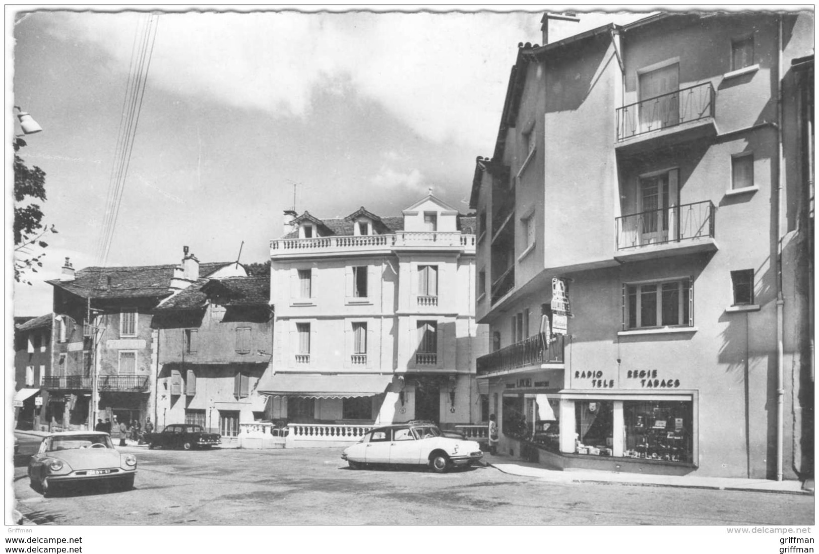 VILLEFORT PLACE DU PORTALET CPSM 9X14 1968 TBE - Villefort