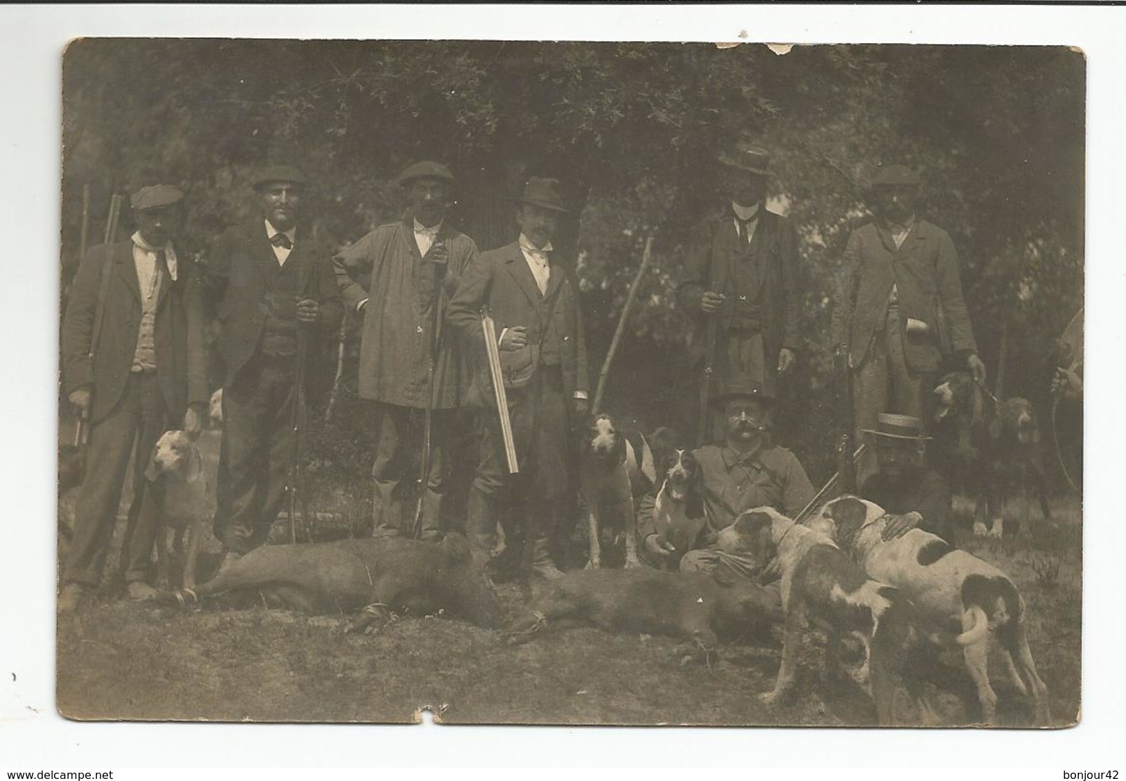 RETOUR DE LA CHASSE AUX SANGLIERS  - Carte Photo - ETAT , QUELQUES MANQUES ,VOIR SCANS - Chasse