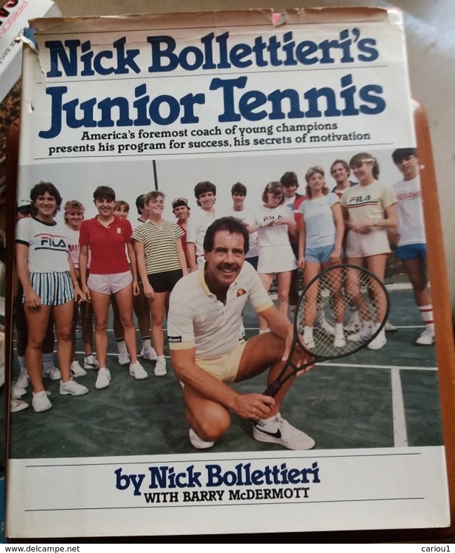 C1  NICK BOLLETTIERI S JUNIOR TENNIS 1984 Relie ILLUSTRE EN ANGLAIS - 1950-Aujourd'hui