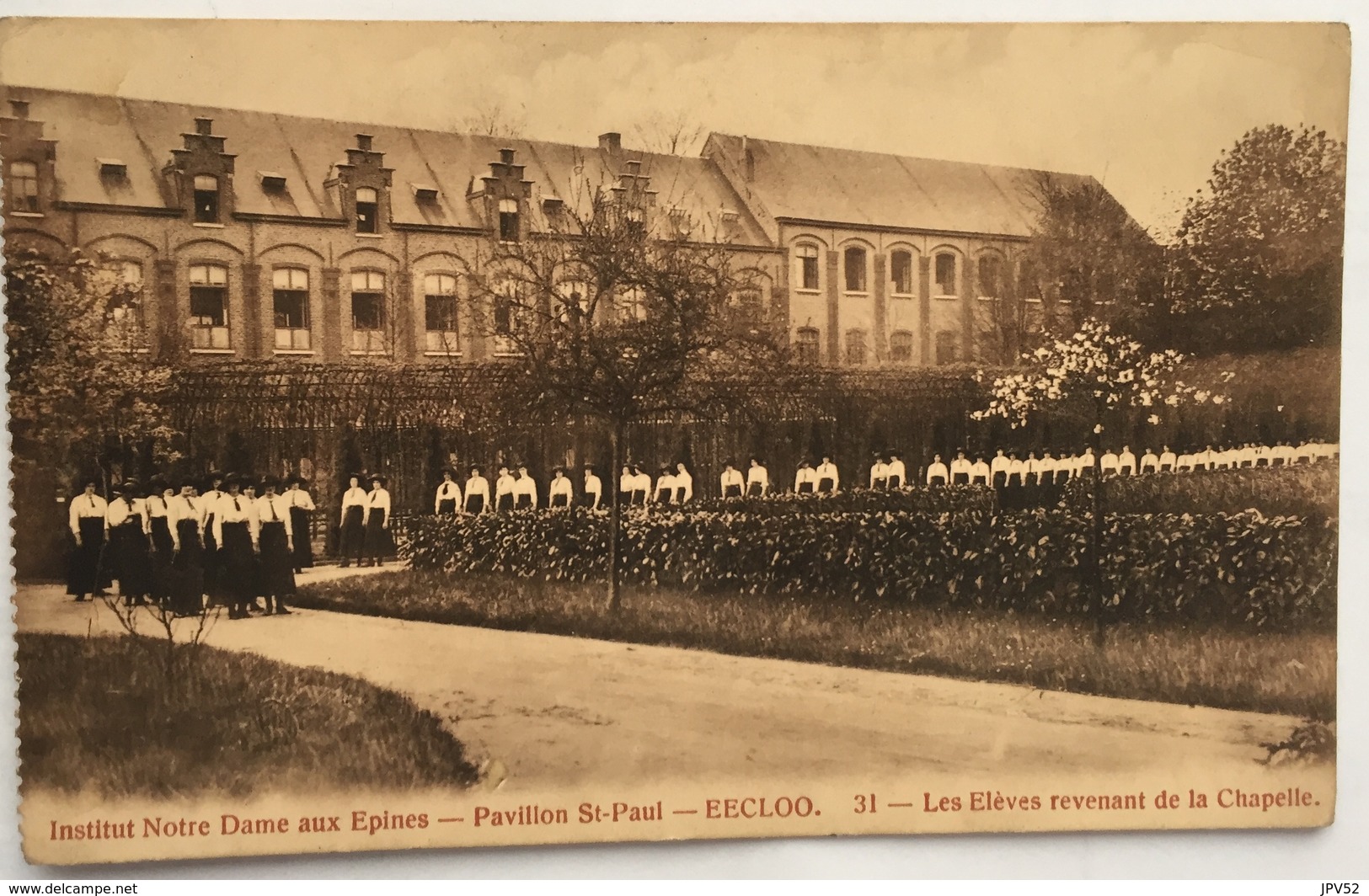 (887) Eecloo - Institut Notre-Dame Aux Epines - Pavillon St.-Paul - Les élèves Revenant De La Chapelle - Per Twee - Eeklo