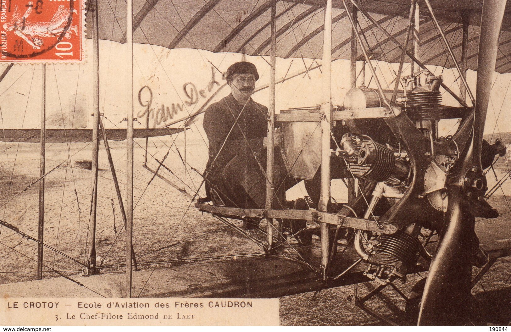 80 LE CROTOY " Photo Glacée D' Une CPA " Ecole D'aviation Des Frères CAUDRON Le Chef-pilote Edmond De LAET . - Aviation