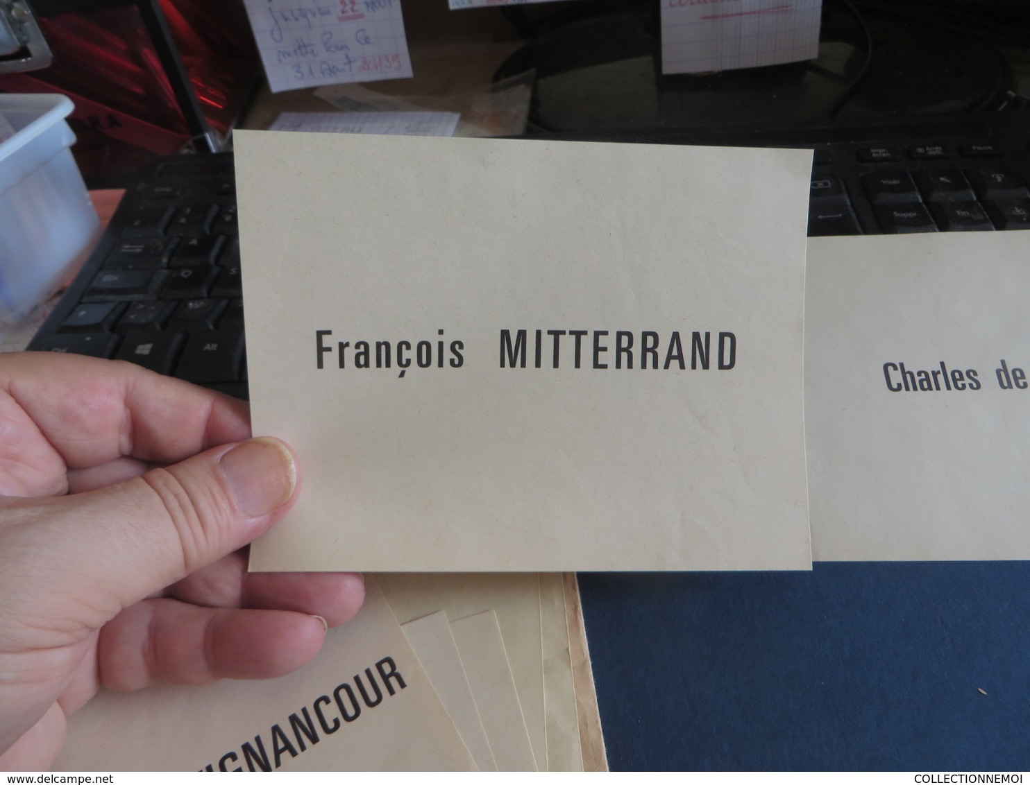 tout trouvez dans la meme enveloppe,DE GAULLE-MITTERAND , insolite quand meme ,2 bulletin ensemble  (lot 293 ))