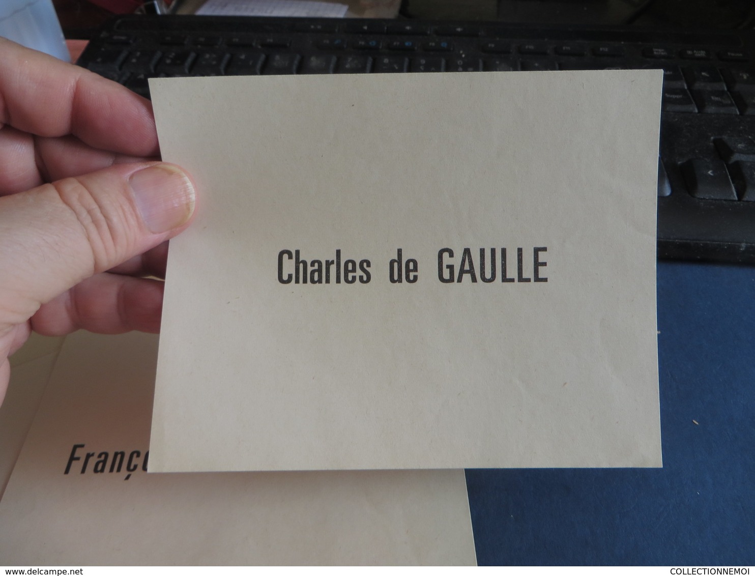 tout trouvez dans la meme enveloppe,DE GAULLE-MITTERAND , insolite quand meme ,2 bulletin ensemble  (lot 293 ))