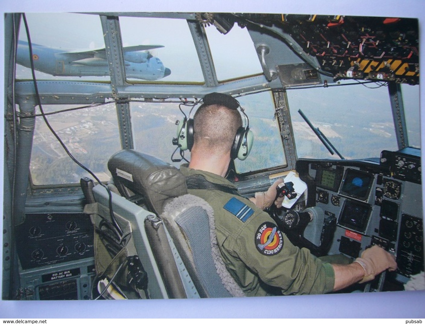 Avion / Airplane / FORCE AERIENNE BELGE / Lockheed Martin C-130H "Hercule" / Cockpit - 1946-....: Ere Moderne