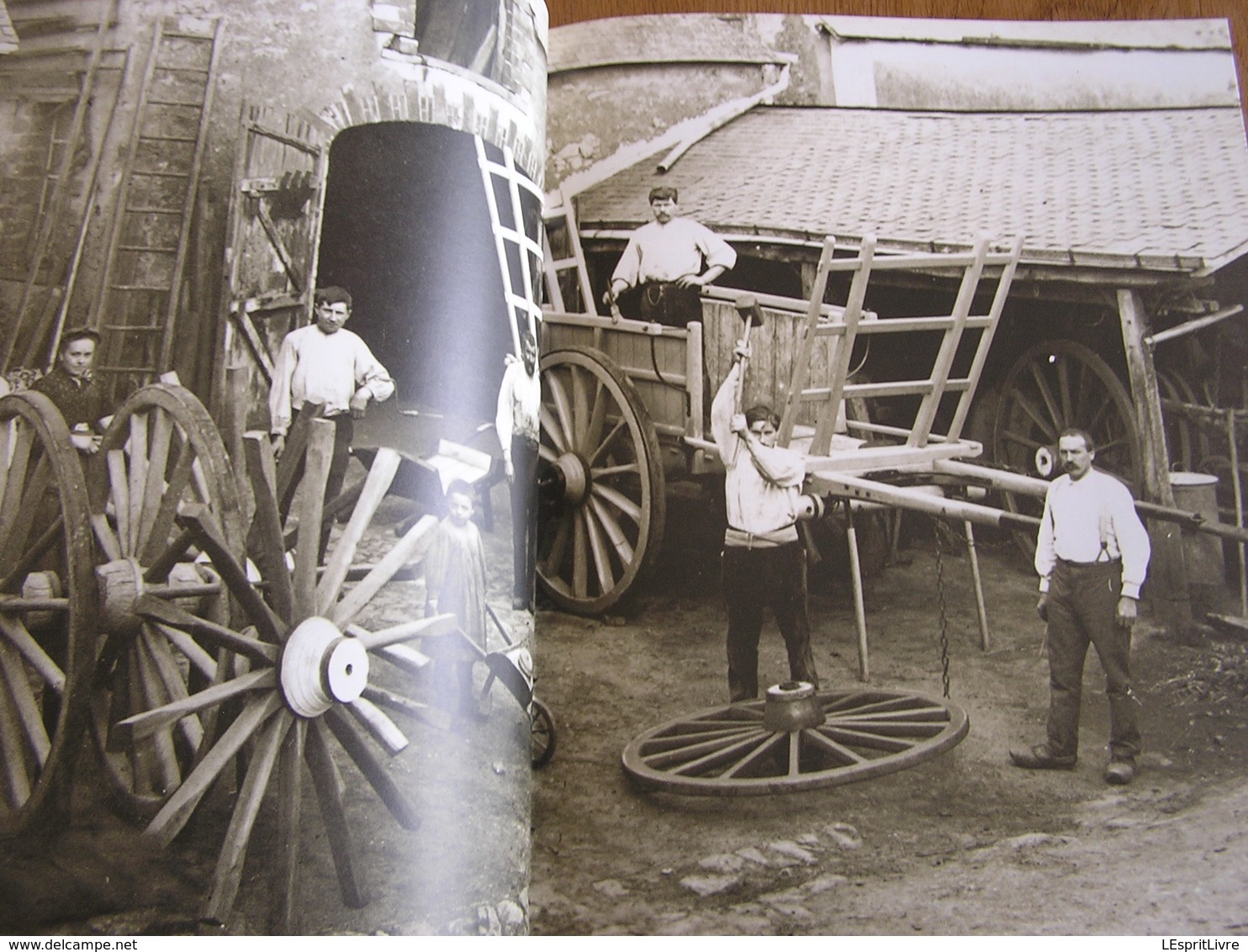 LE TEMPS DES PAYSANS Agriculture Vie Rurale Métiers Outils Ferme Meunier Moulin Fenaison Vendange Animaux Bêtes Fermier