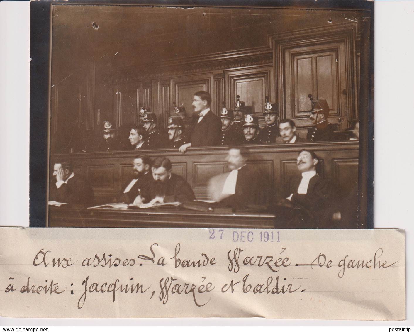 LA BANDE WARZEE DE GAUCHE A DROITE JACQUIN WARZEE ET TALDIR AUX ASSISES  13*9CM Maurice-Louis BRANGER PARÍS (1874-1950) - Sin Clasificación