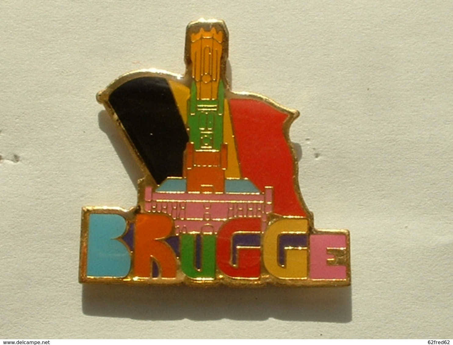 PIN'S VILLE DE BRUGGE - BELGIQUE - Villes