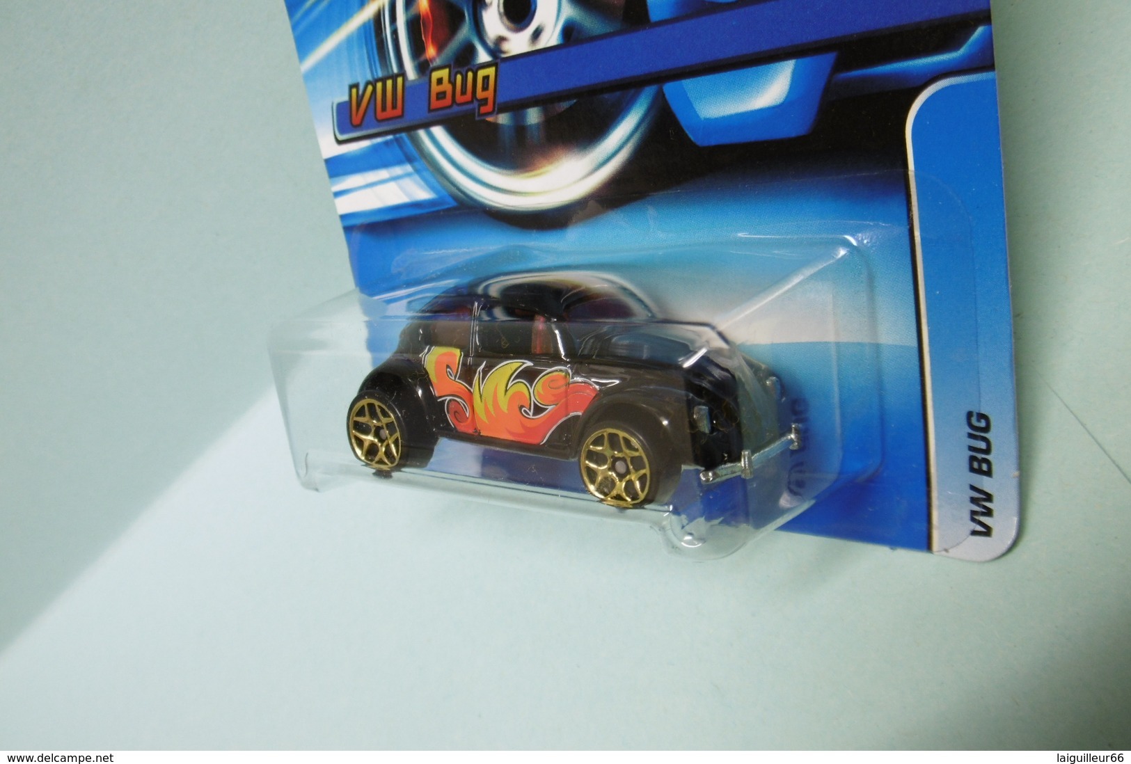 Hot Wheels - VOLKSWAGEN VW BUG Cox - 2006 - Collector 197 HOTWHEELS US Long Card 1/64 - HotWheels