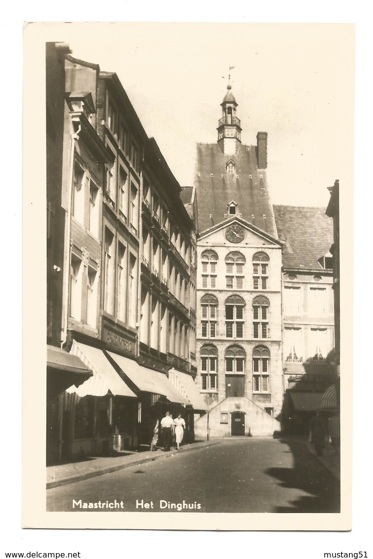 Maastricht - Het Dinghuis 1951 - Maastricht
